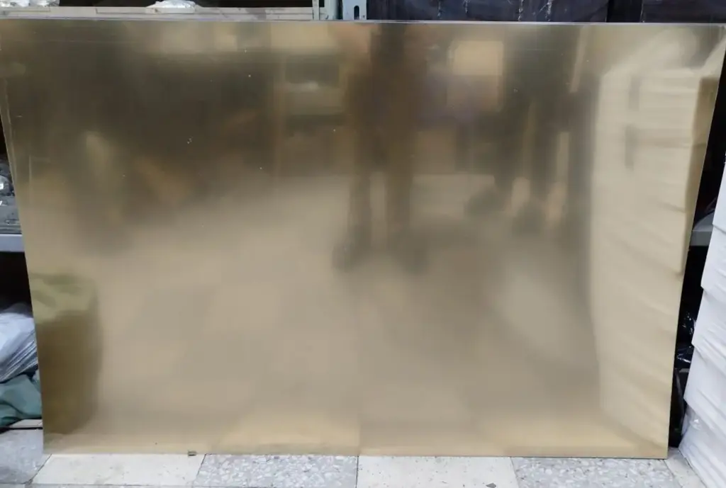 ذهبى مرايا دارك